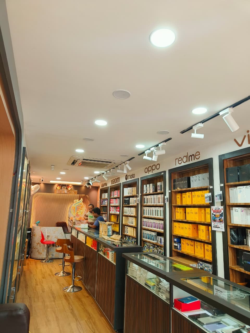 Foneify Kachery Road store front